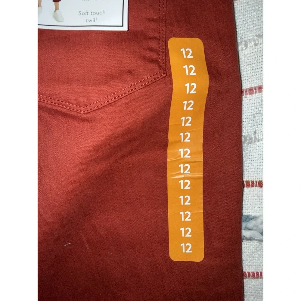 Nine West Capri Women's 12 Red Ochre Gramercy Crop Pant Stretch Cuffed NEW